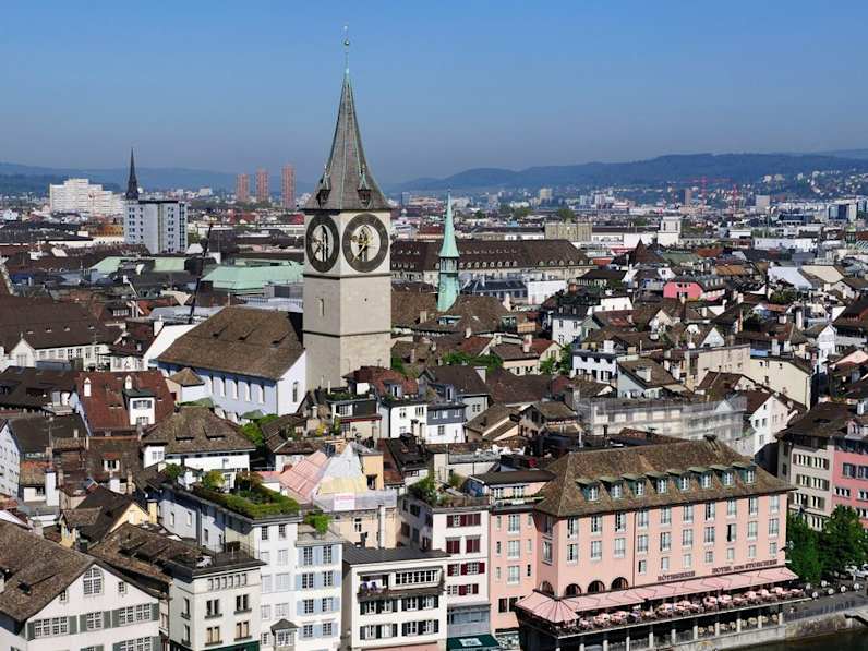 In Zürich selbst lebt keine halbe Million Menschen. In der Metropolregion sind es dagegen rund 1,5 Millionen. © ddp images