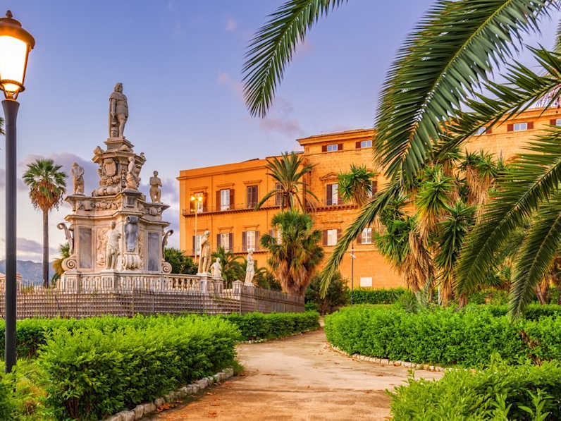 Das sizilianische Palermo ist malerisch schön. © Sean Pavone/iStock via Getty Images