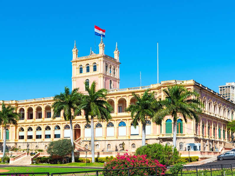 Paraguay ist nach dem WM-Aus der deutschen Fußballnationalmannschaft offenbar plötzlich in den Urlaubs-Fokus mancher Fußballfans gerückt. © iStock via Getty/Gerold Grotelueschen