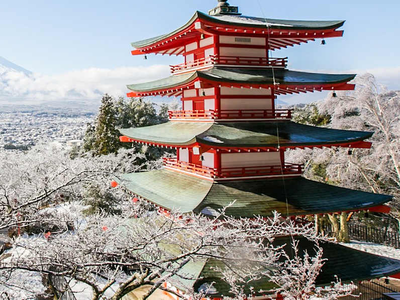 Japans Winterzauber ist eine Reise wert. © Byjeng/Shutterstock.com