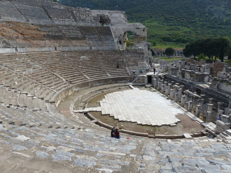 Das Amphitheater der antiken Stadt Ephesos beeindruckt noch heute