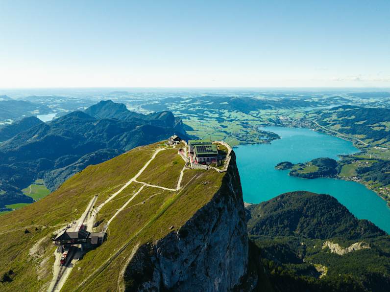 Schafberg mit Blick auf den Wolfgangsee, Salzburger Land, Österreich.