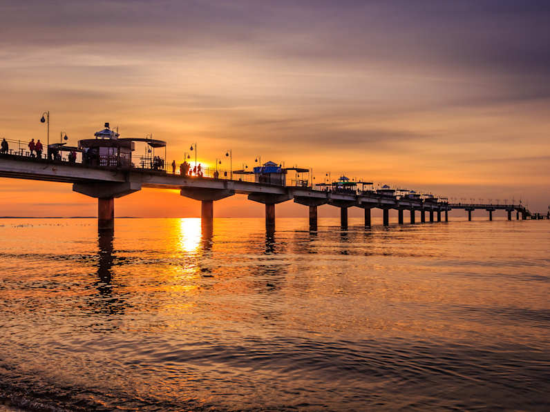 Misdroy Pier bei Sonnenuntergang