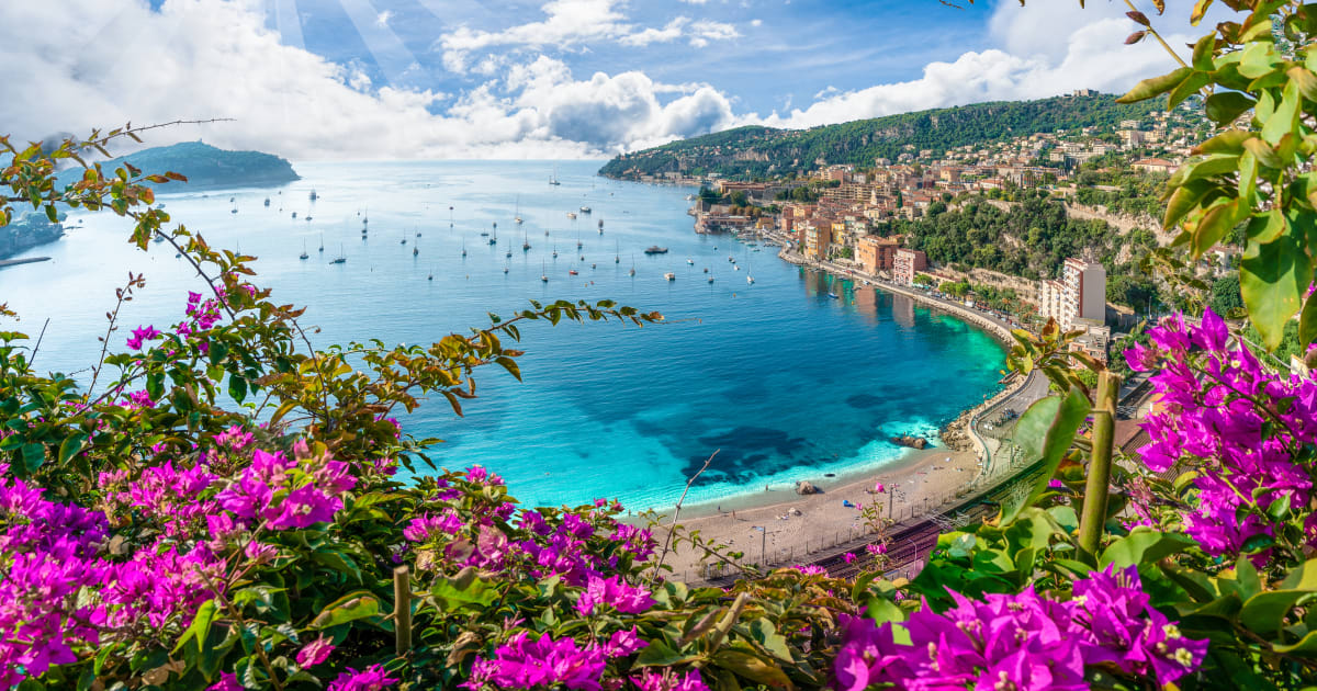 Frankreich Urlaub 2025/2026 • Günstig buchen bei HolidayCheck