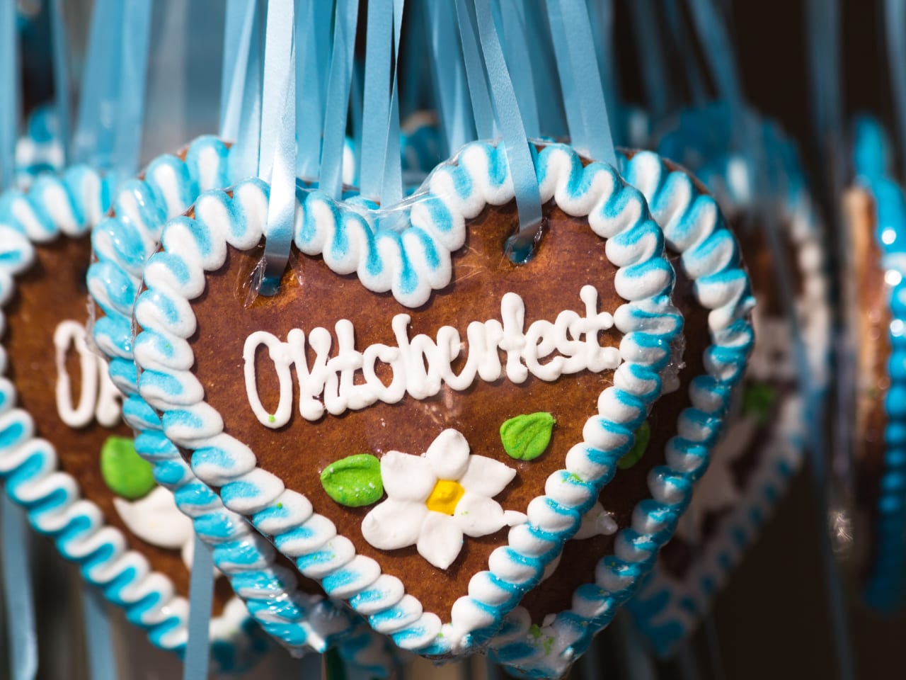 Lebkuchenherzen auf dem Oktoberfest, München © Bauer Alex - stock.adobe.com