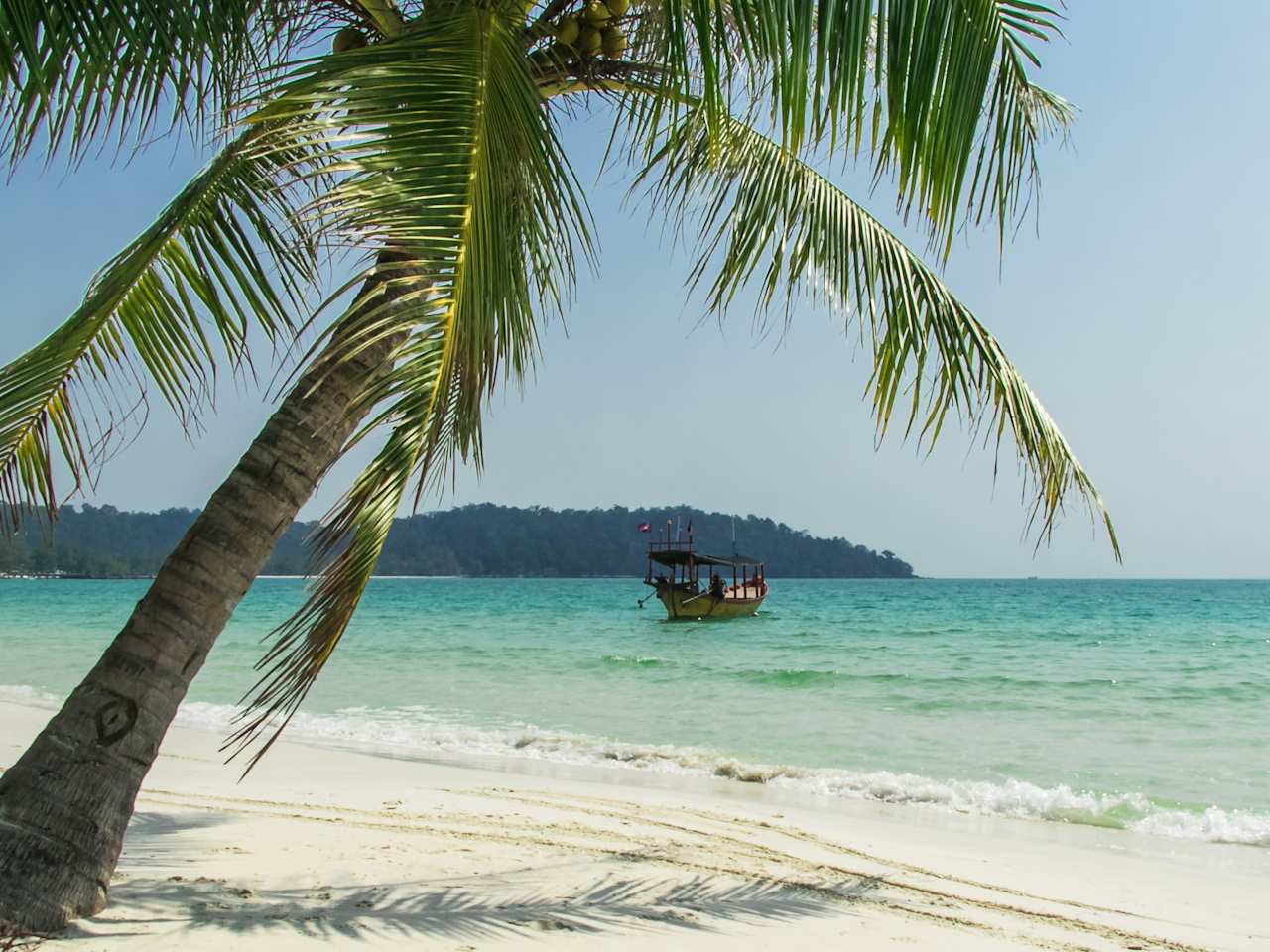 Palmenstrand, Kambodscha © Percy Hendrich/iStock / Getty Images Plus via Getty Images