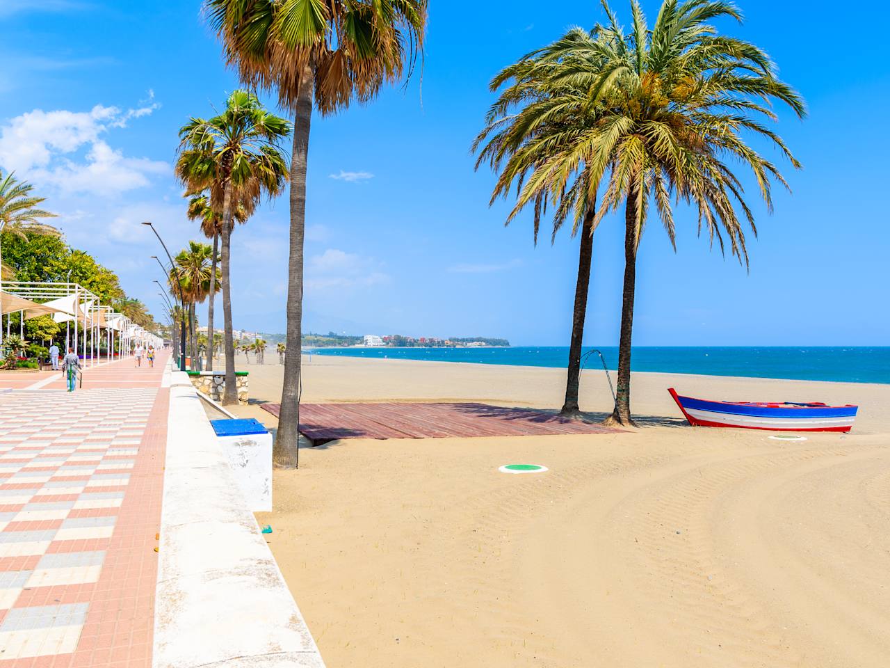 Strand von Estepona, Costa del Sol © stock.adobe.com - pkazmierczak