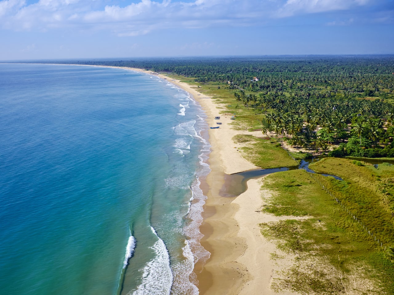 Kalkudah Beach, Sri Lanka © Tuul & Bruno Morandi/The Image Bank via Getty Images