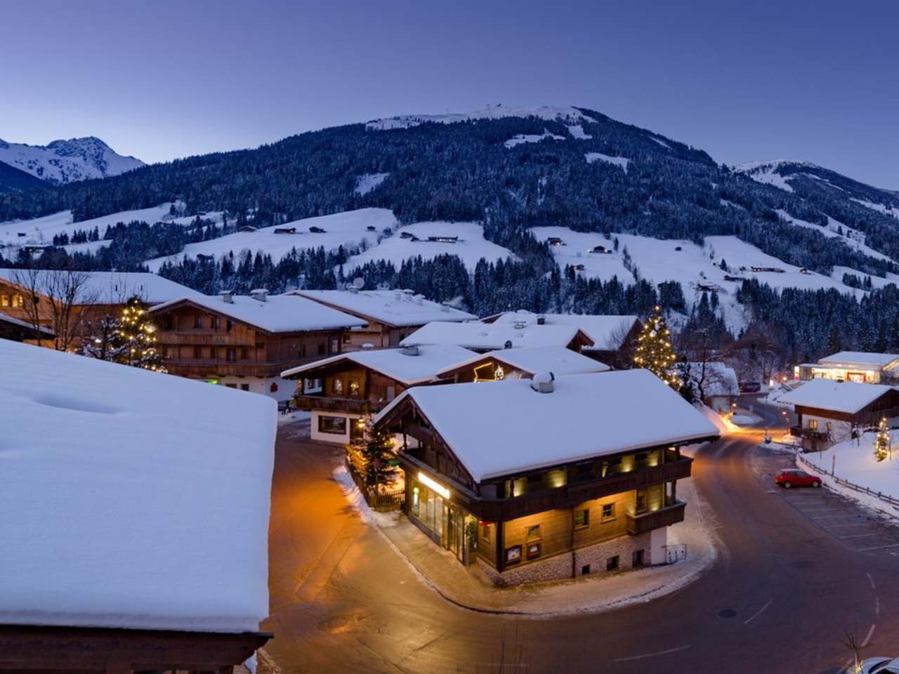 Manche Dörfer sind der Inbegriff von Winteridylle. © istock/GoogolPix