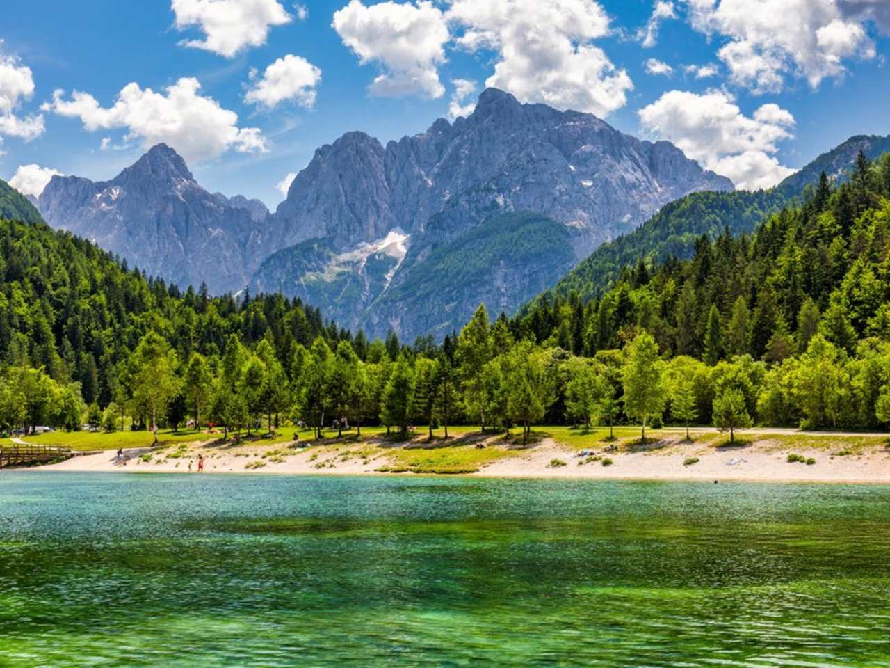 Slowenien gehört zu den kleinsten Staaten Europas und hat dennoch viel zu bieten. © iStock via Getty/DaLiu