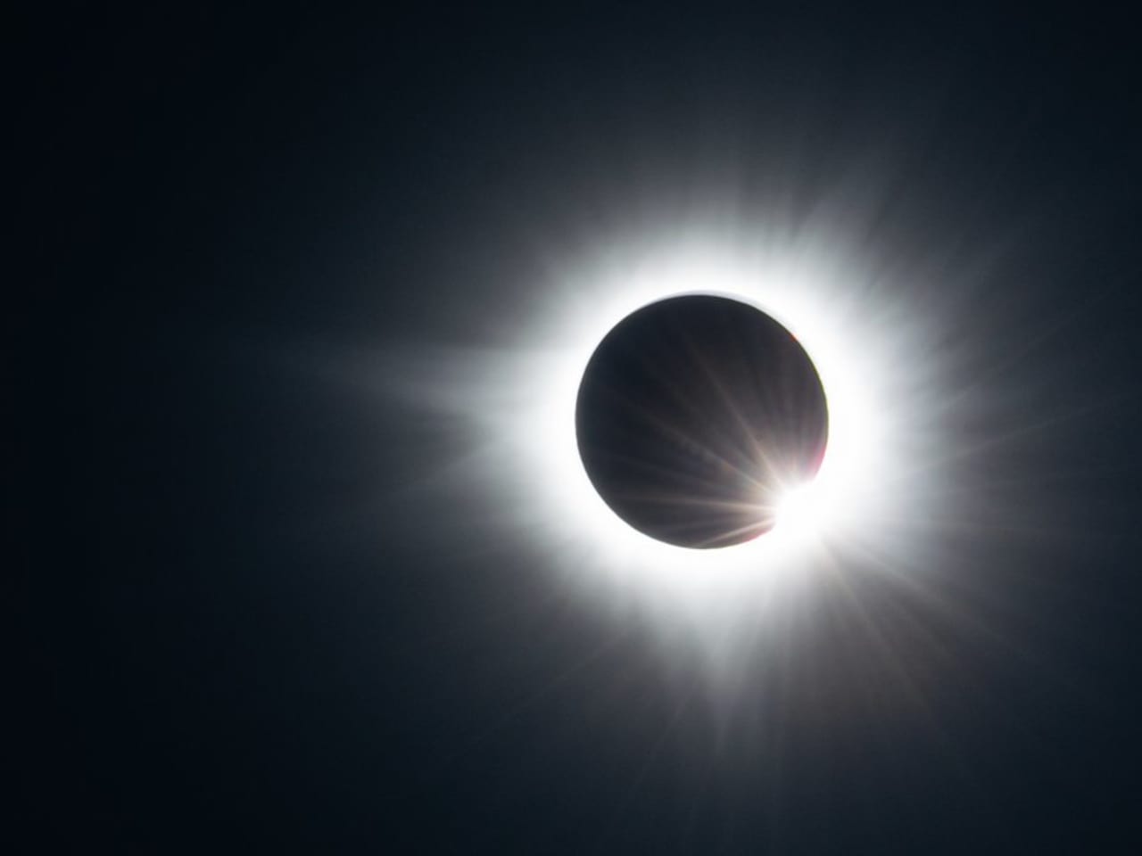 Die letzte totale Sonnenfinsternis über Kontinentaleuropa war 1999, im August ist es in Spanien wieder soweit. © Eric Openshaw/iStock via Getty Images