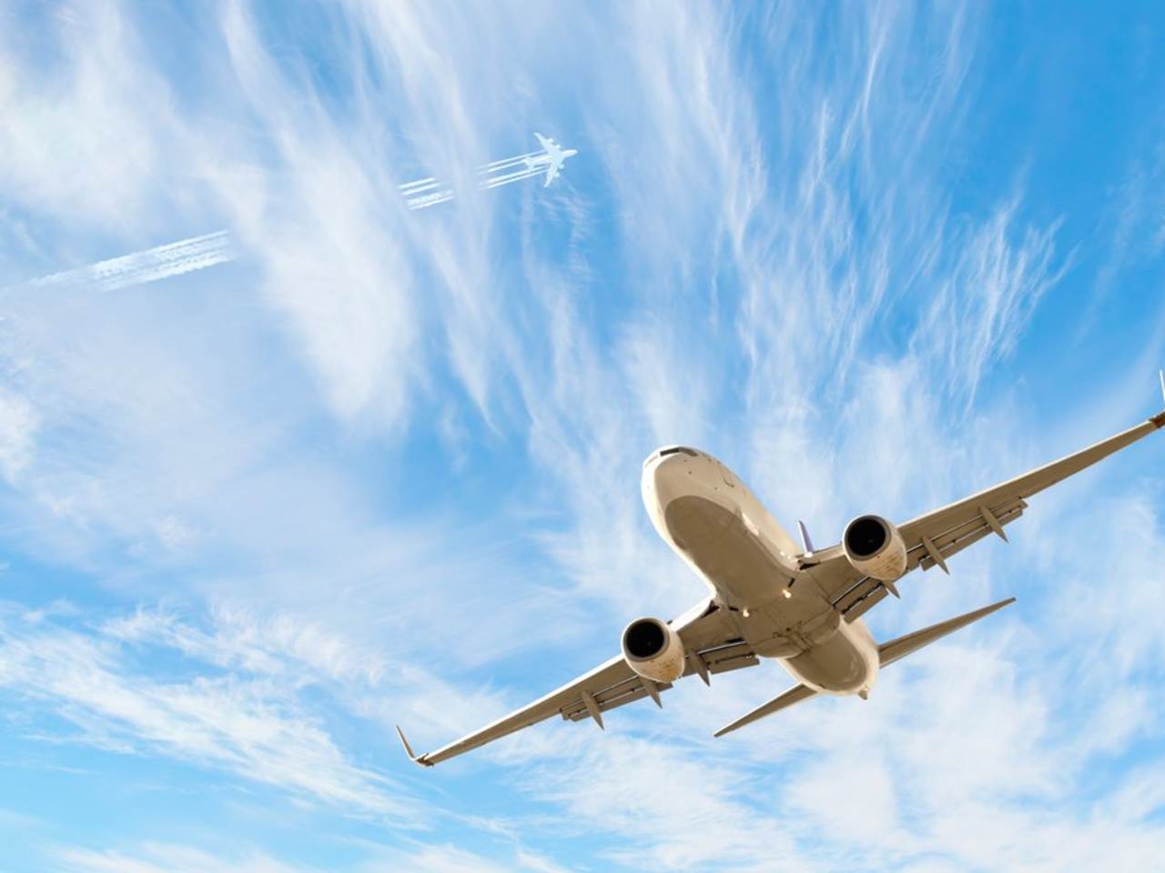 Ab dem Flughafen Dresden gibt es viele spannende Optionen für Deinen Sommerurlaub. © murat4art/iStock via Getty Images