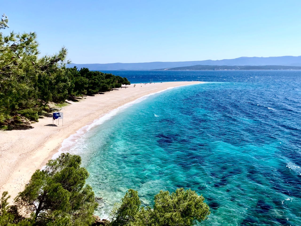 Strand von Bol, Dalmatien, Kroatien