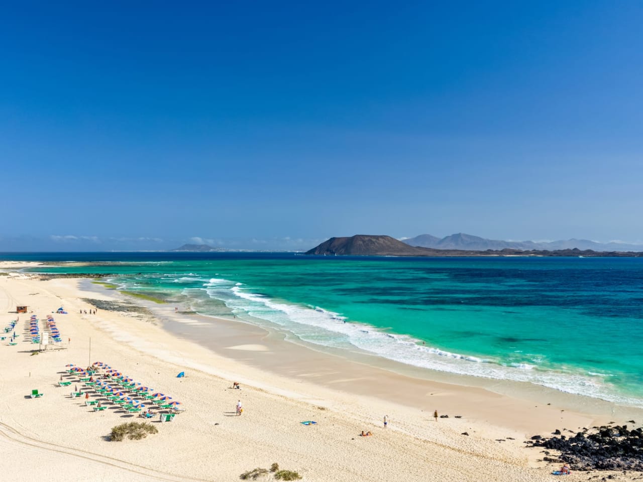 Strand Corralejo, Fuerteventura, Spanien © gettyimages - wallix