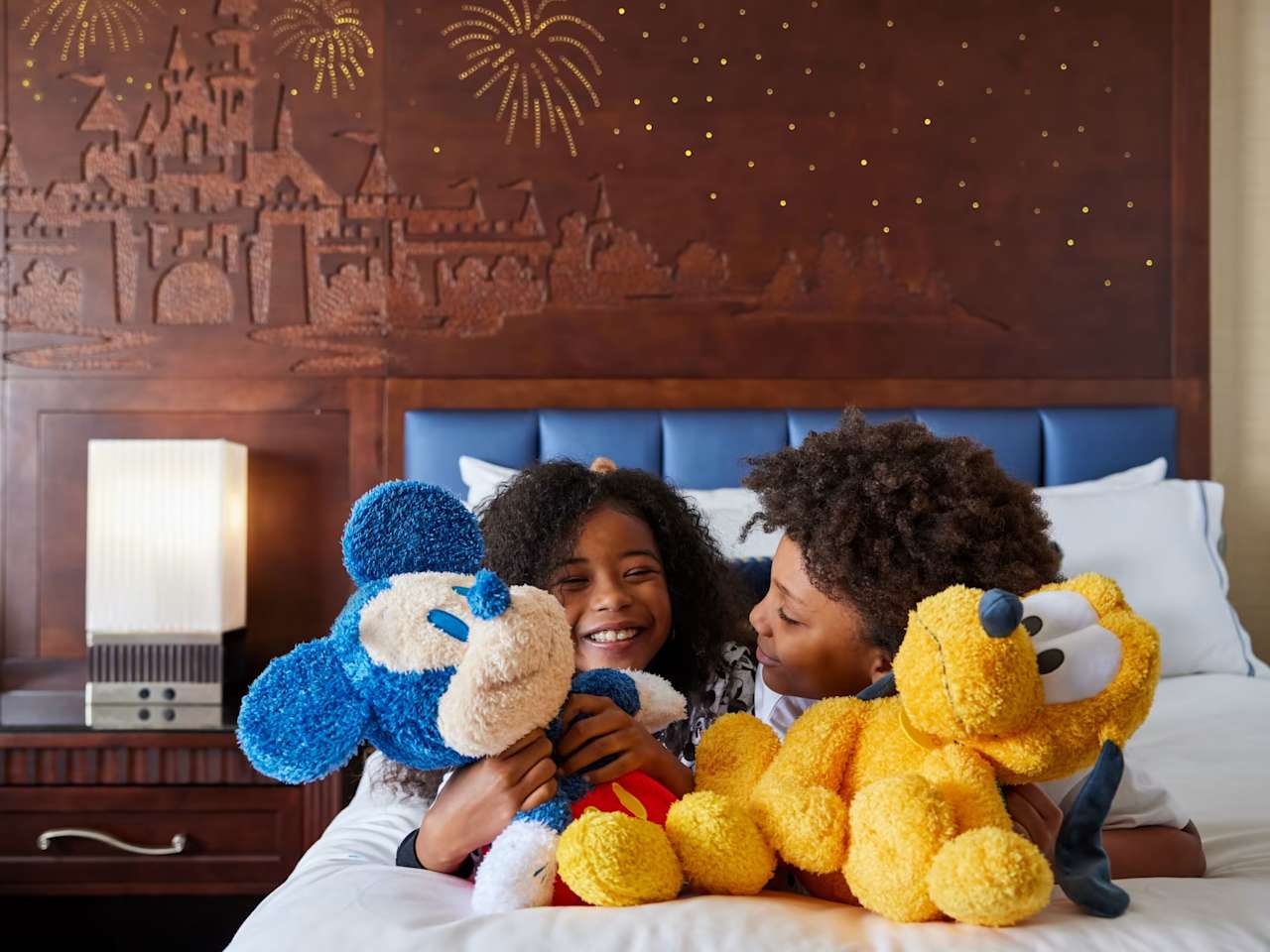 Zimmer © Disneyland Hotel, Expedia