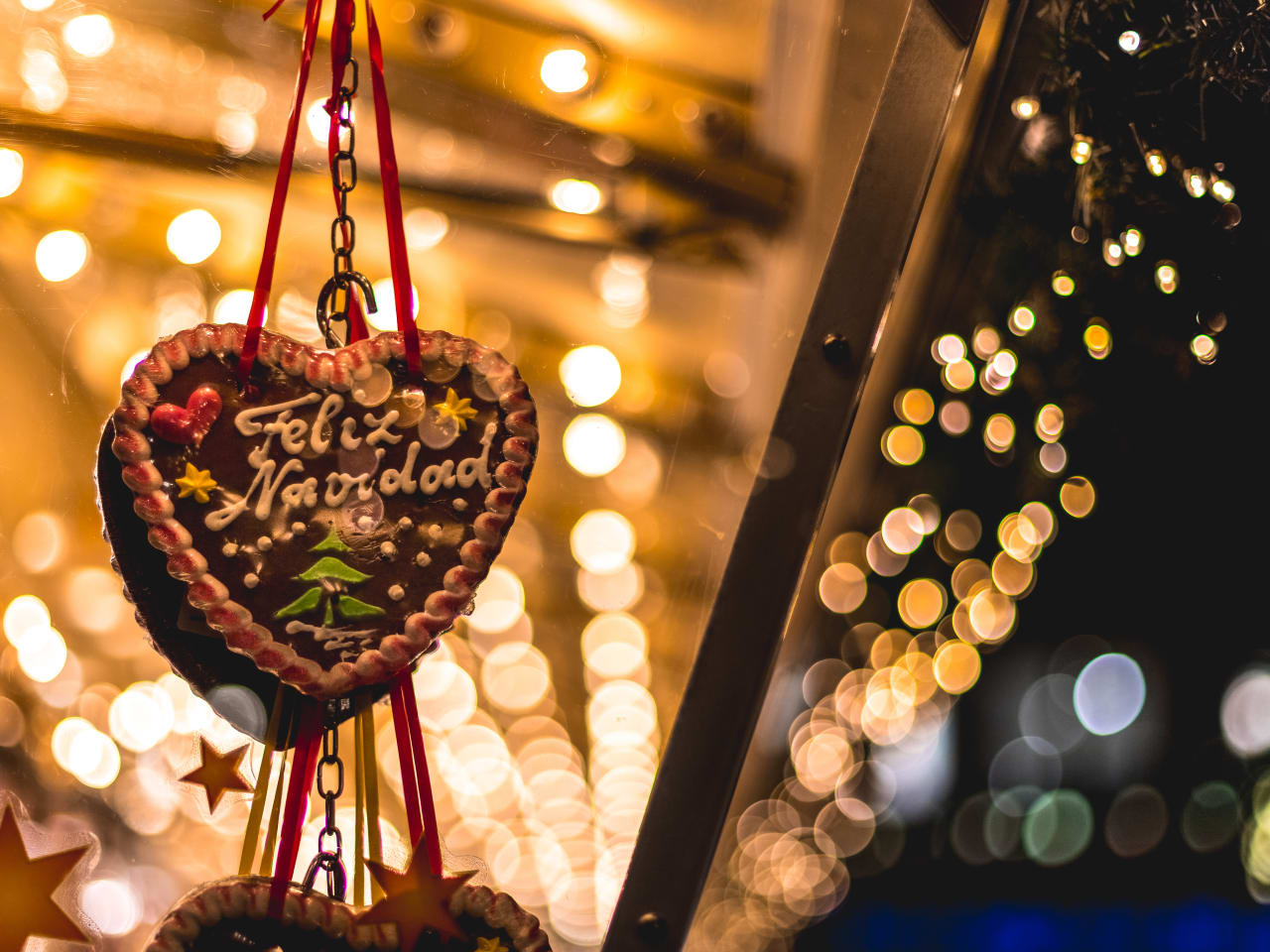 Lebkuchenherz auf einem Weihnachtsmarkt