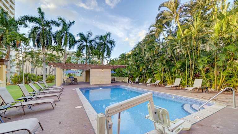 Oahu Royal Garden at Waikiki 1711 condo (Waikiki Beach): Alle Infos zum ...