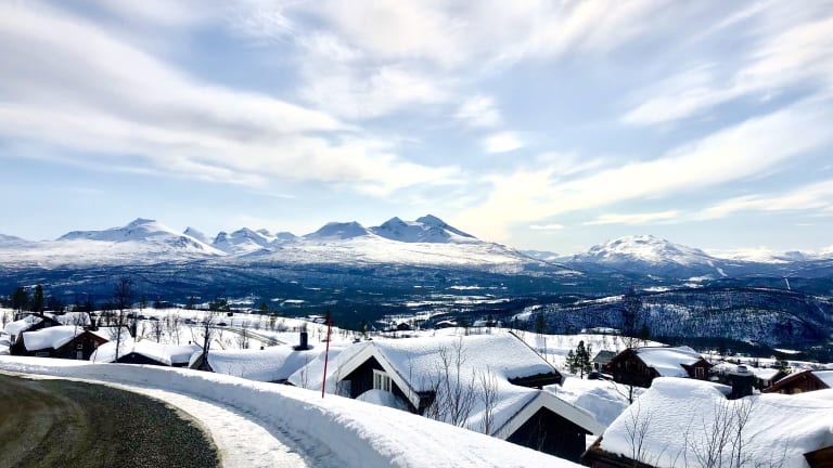 Basecamp NORD - Indoor Camping, Moen, Norway 