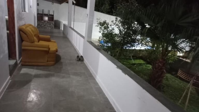 Chacara com piscina ,salao de jogos ,area do churrasco espaço