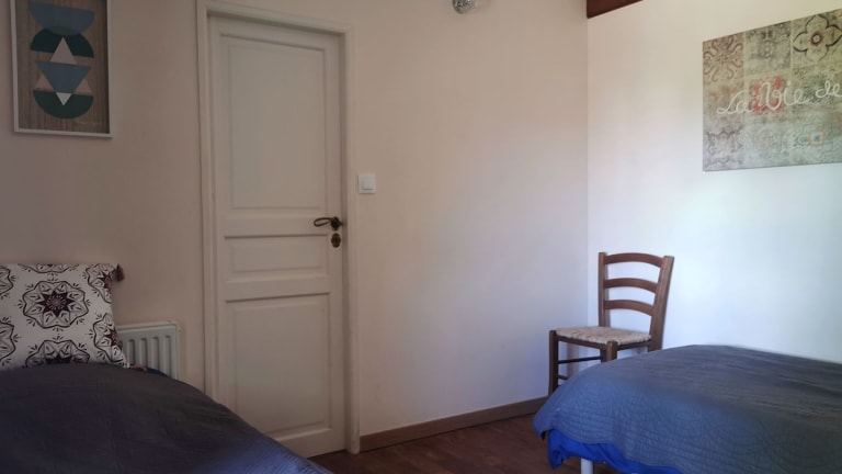 Les Jardins de Camelot (Lugonetl'ÎleduCarnay) Alle Infos zum Hotel