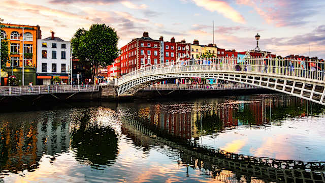 Half Penny Bridge, Dublin, Irland
