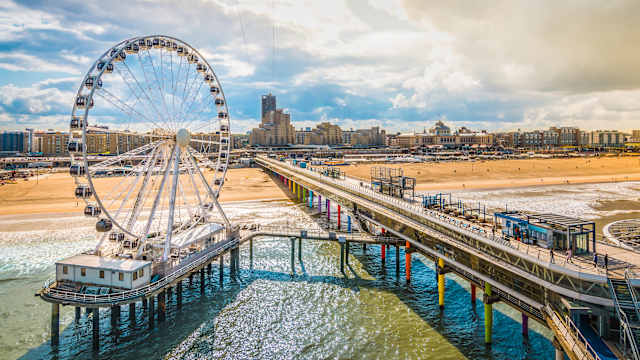Pier von Scheveningen, Den Haag, Niederlande © NANCY PAUWELS/iStock / Getty Images Plus via Getty Images