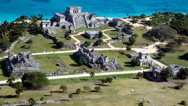 Blick auf Maya Ruinen in Tulum, Mexiko. © Robert Landau via Getty Images