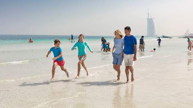 Der Black Palace Beach ist einer der attraktivsten Strände in Dubai. © Katarina Premfors