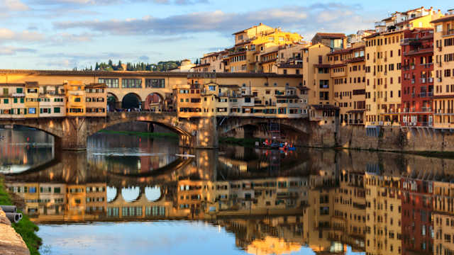 Die berühmte Steinbrücke Ponte Vecchio in Florenz, Italien