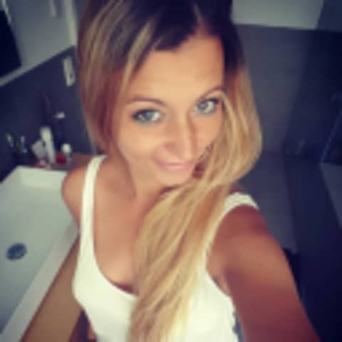 Ella979