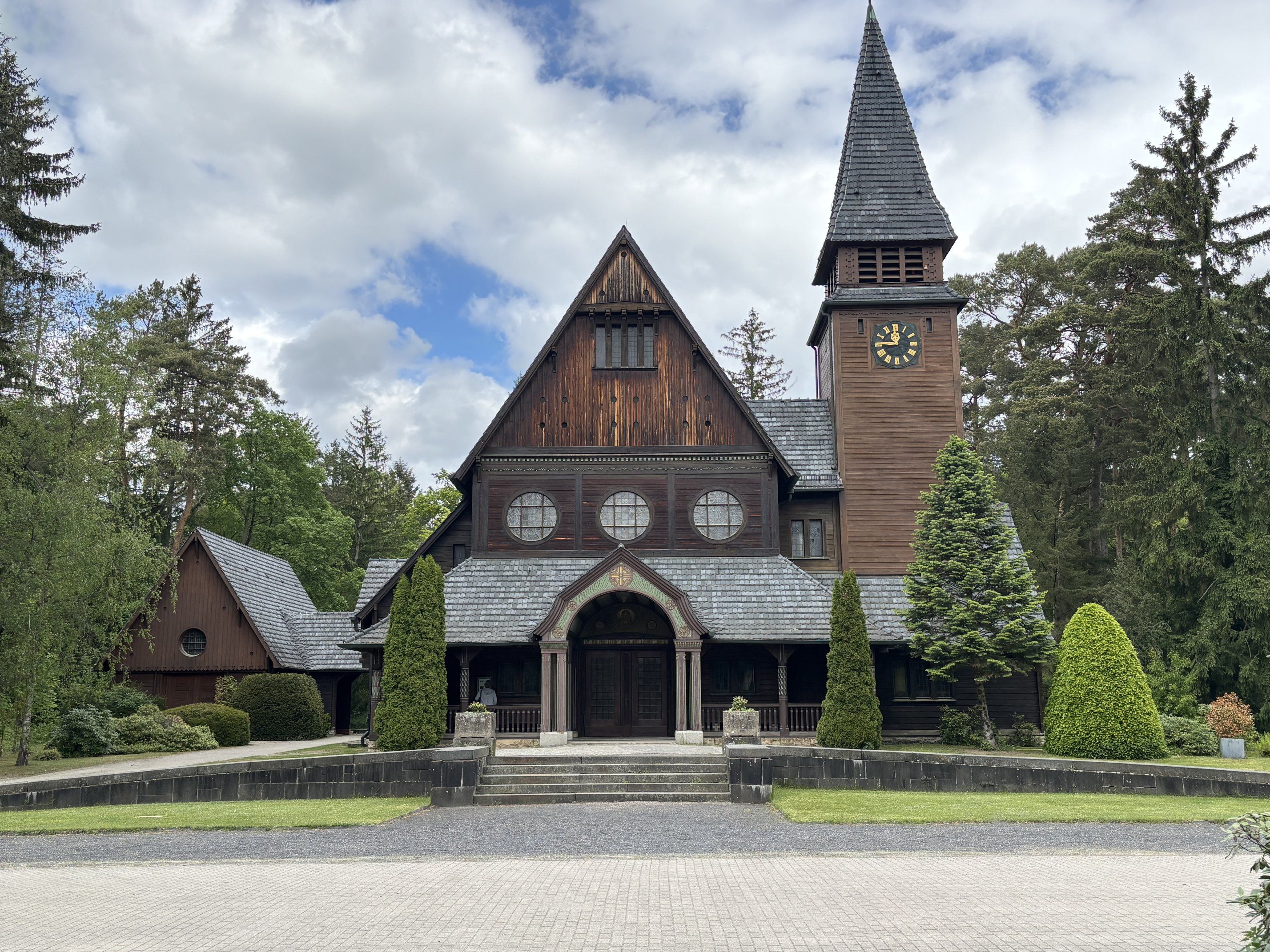 Kirche.jpg