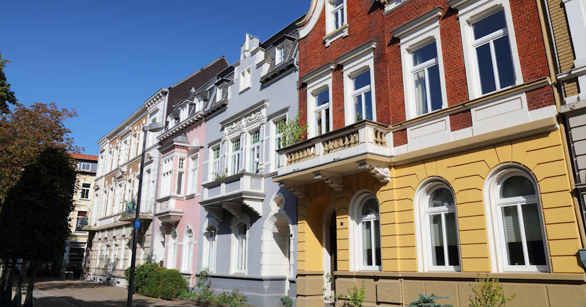 Krefeld Trodelmarkt Heute Schnappchenjagd Im Herzen Der Seidenstadt 2feed