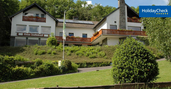 "Hasenfeld am Rursee" Pension Haus Diefenbach (Heimbach