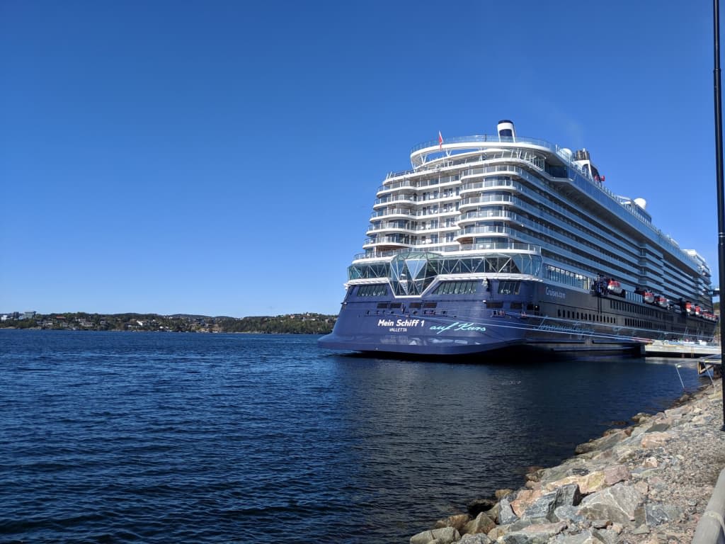 Heckansicht Mein Schiff 1 Holidaycheck