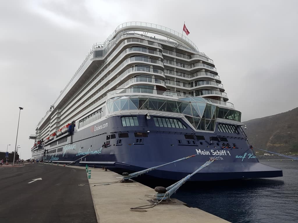 Heckansicht Mein Schiff 1 Holidaycheck