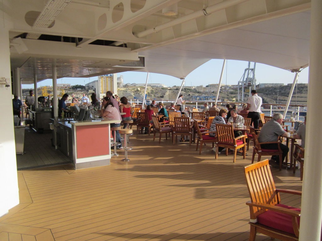 Heckterrasse Zur Außenalster Bar Alte Mein Schiff 2