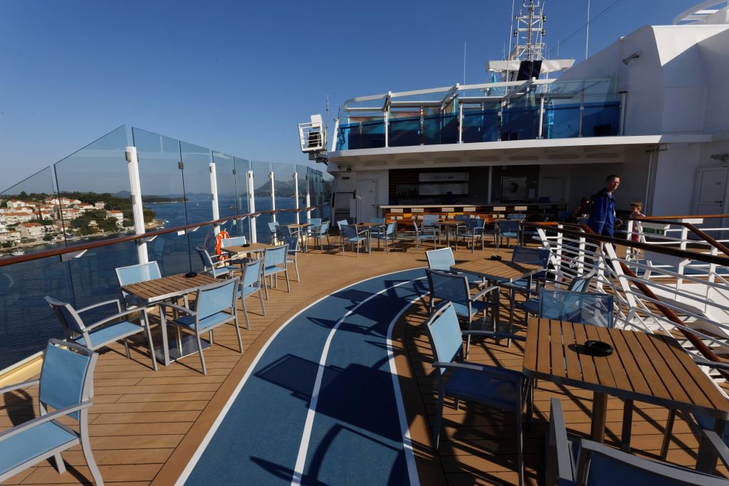 Deck 14 Brise Joggingparkours Mein Schiff 3 Holidaycheck