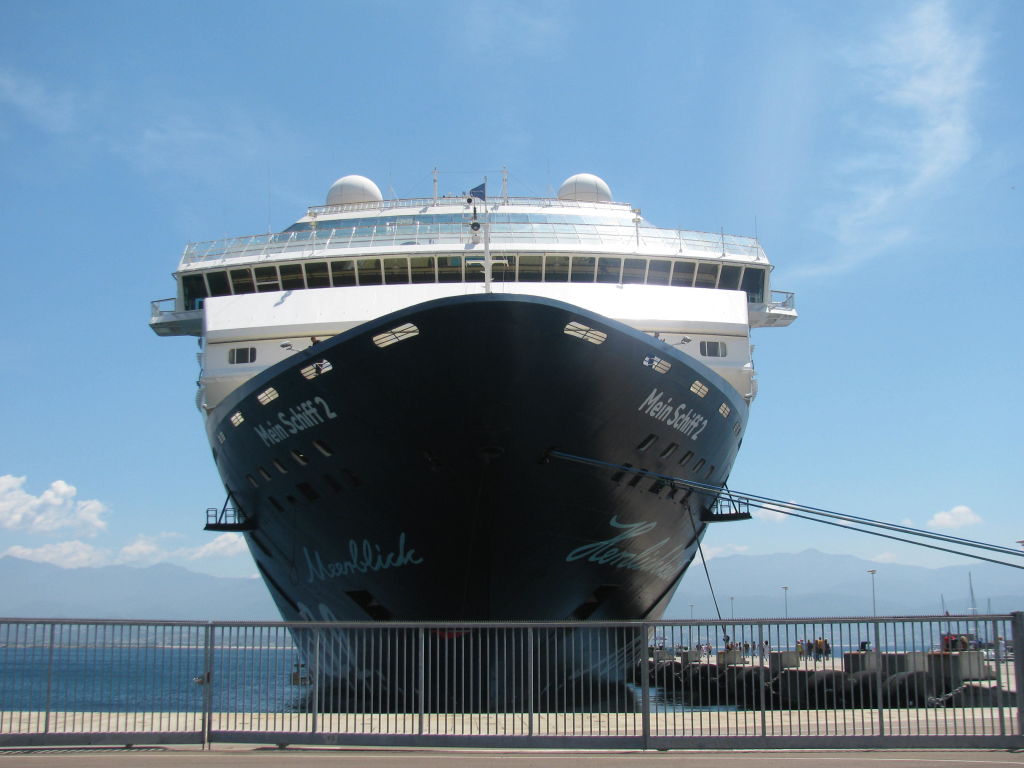 Im Hafen Von Ajaccio Korsika Alte Mein Schiff 2