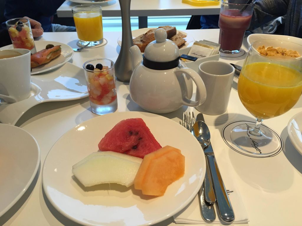 Frühstück In Der X Lounge Mein Schiff 4 Holidaycheck