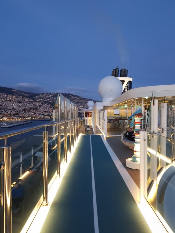 Laufstrecke Neue Mein Schiff 2 Holidaycheck