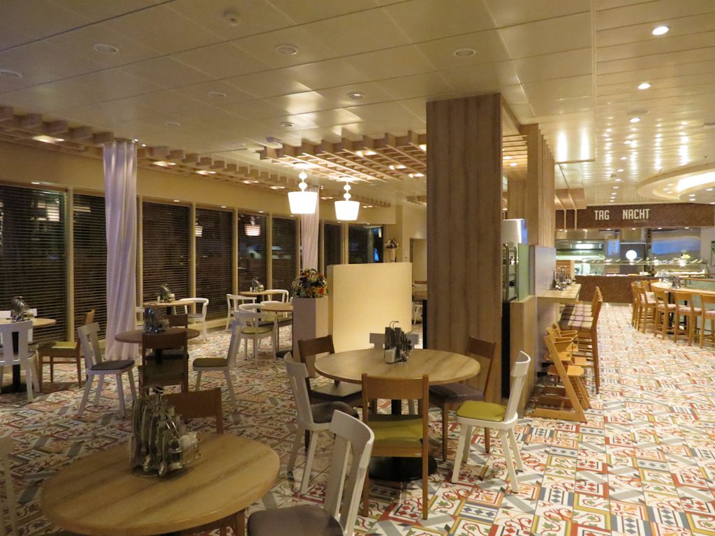 Tag Nacht Bistro Mein Schiff 3 Holidaycheck