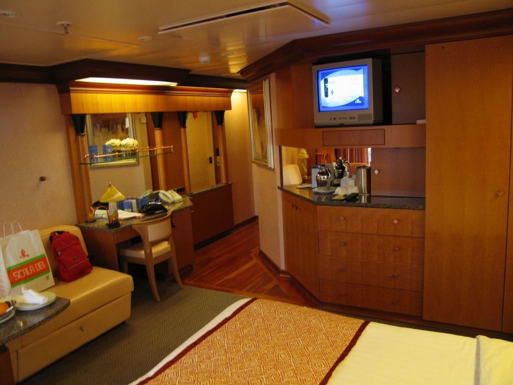 Panorama Suite Costa Mediterranea Holidaycheck