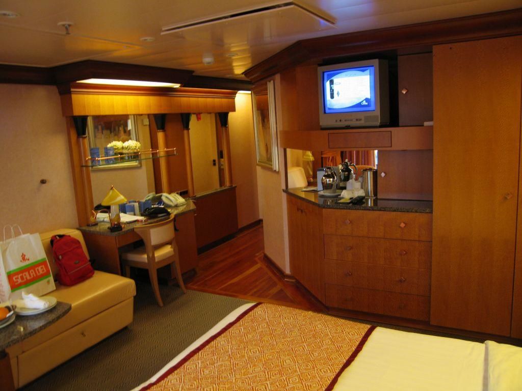 Panorama Suite Costa Mediterranea Holidaycheck