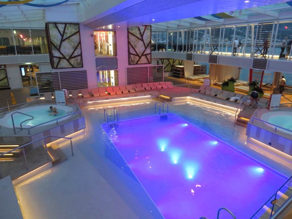 Innenpool Mein Schiff 4 Holidaycheck