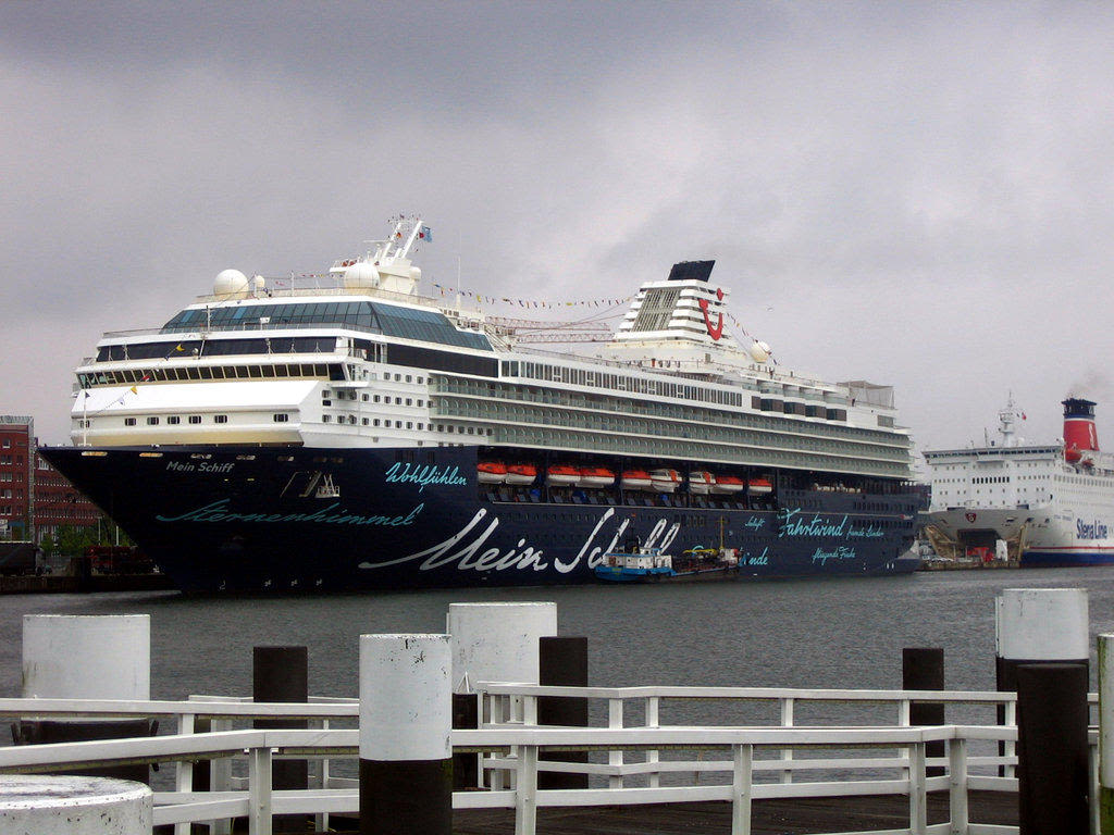 Mein Schiff Im Hafen Von Kiel Alte Mein Schiff 1