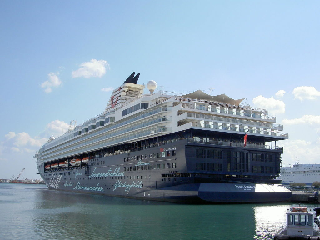 Hafenlage Palermo Alte Mein Schiff 2 Holidaycheck