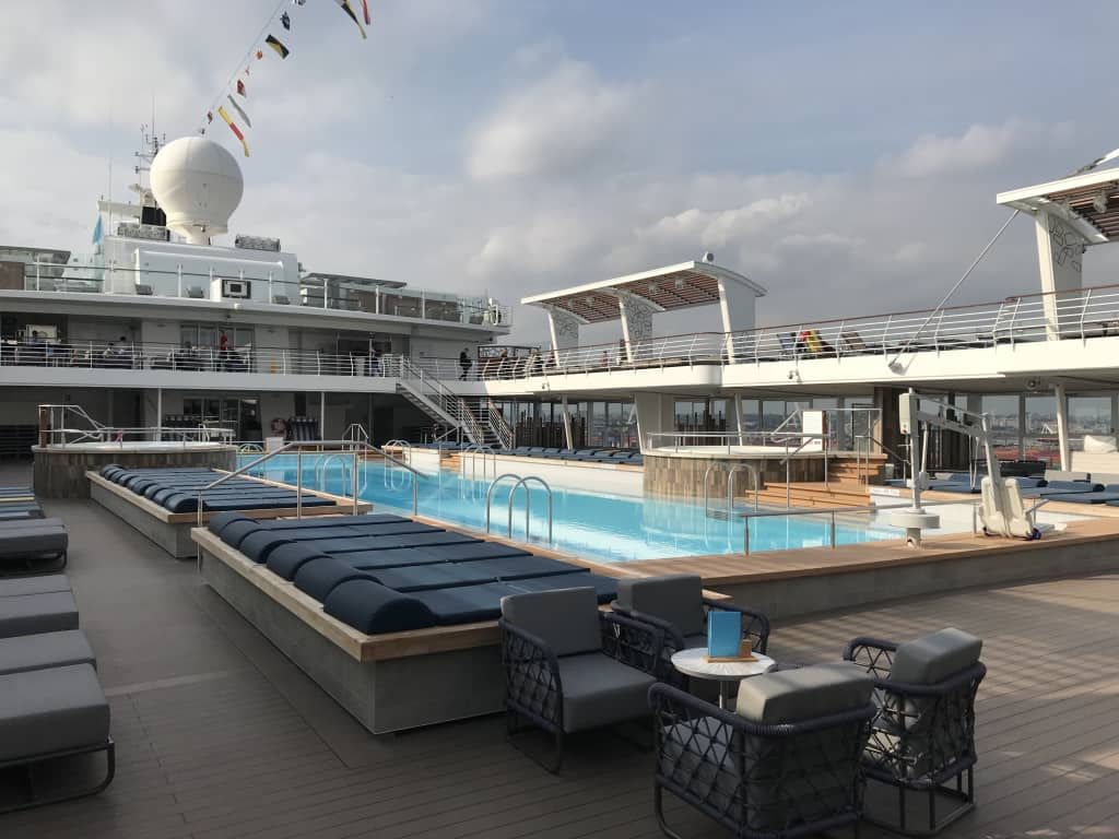 Pooldeck Mein Schiff 6 Holidaycheck