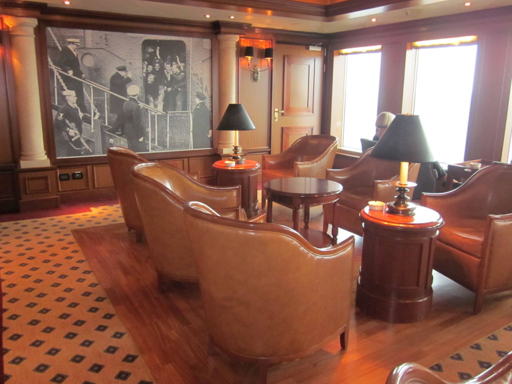 Churchill S Cigar Lounge Queen Elizabeth