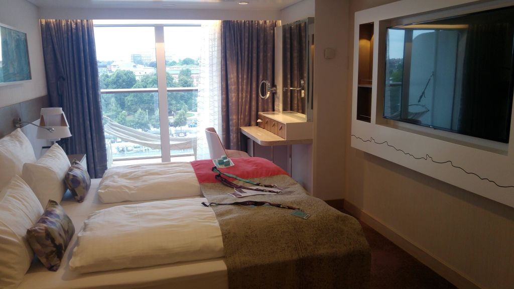 Themensuite 10001 Schlafzimmer Mein Schiff 5 Holidaycheck