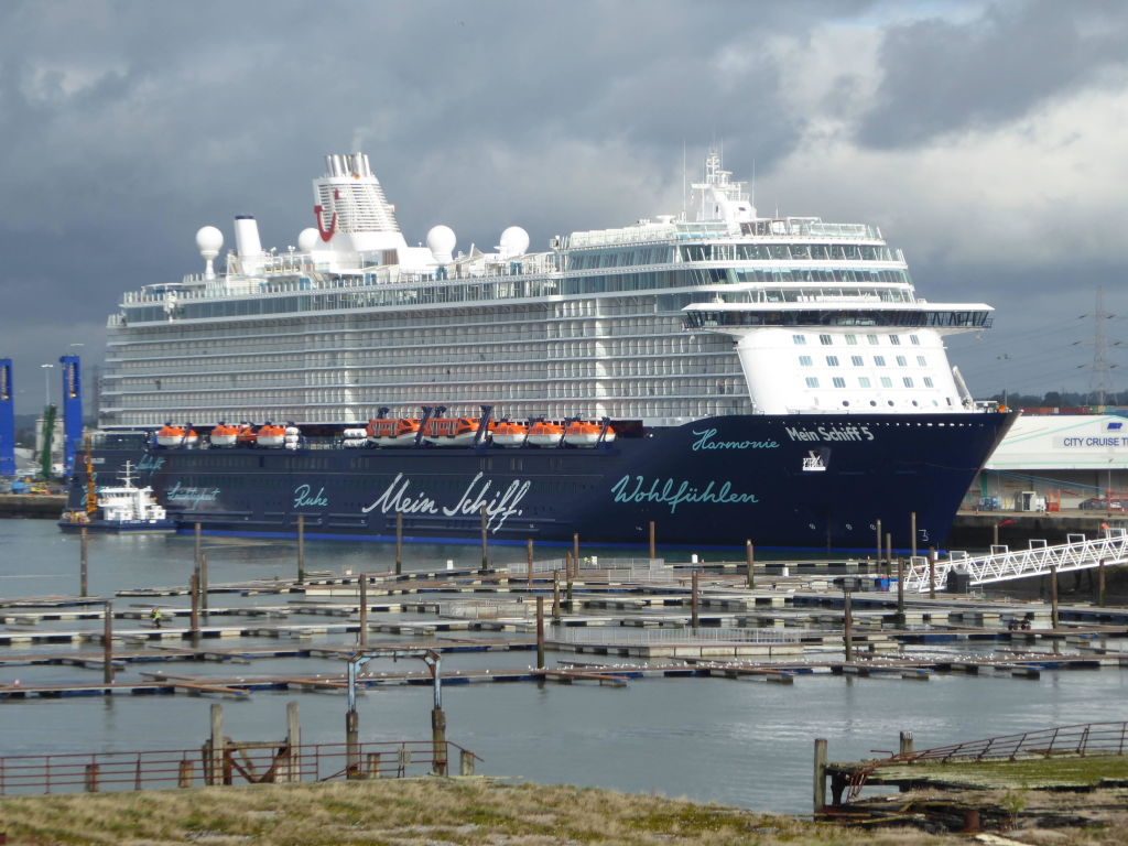 Ms 5 Im Hafen Mein Schiff 5 Holidaycheck